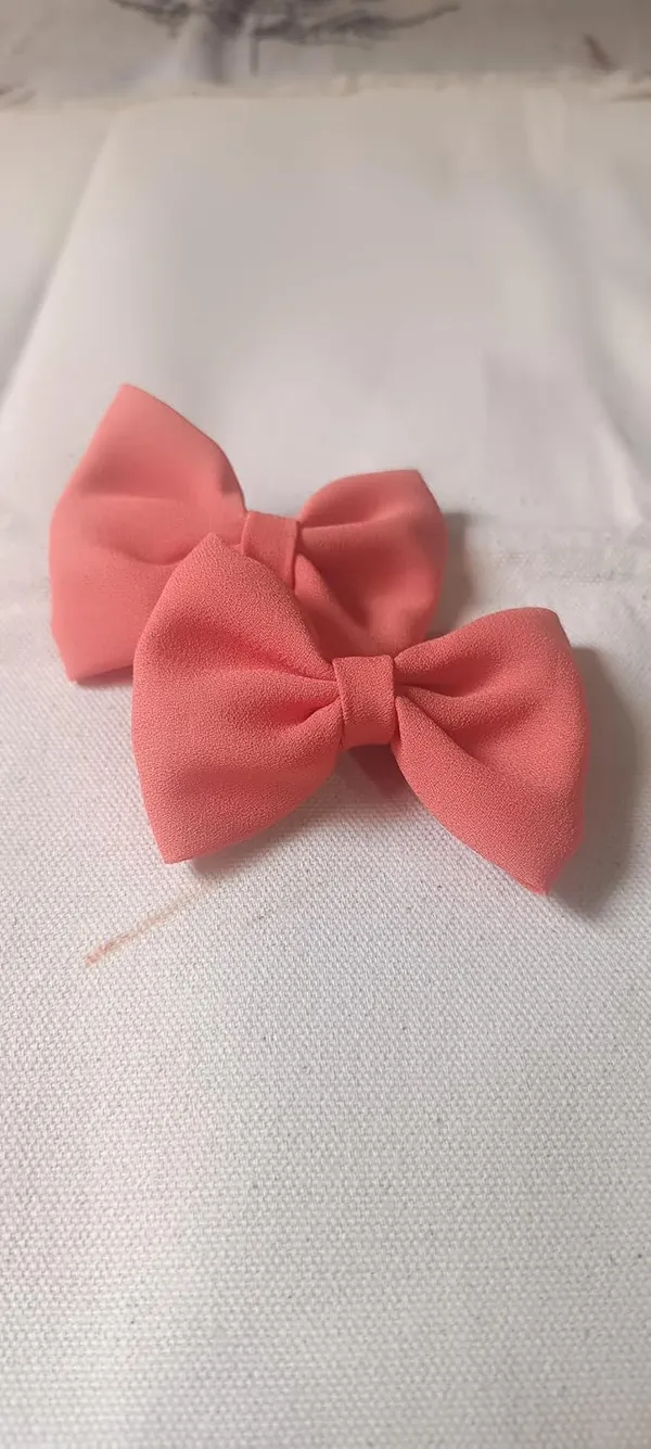 Pink_Satin_Premium_And_Elegant_Hair_Bow_Clip_For_Women