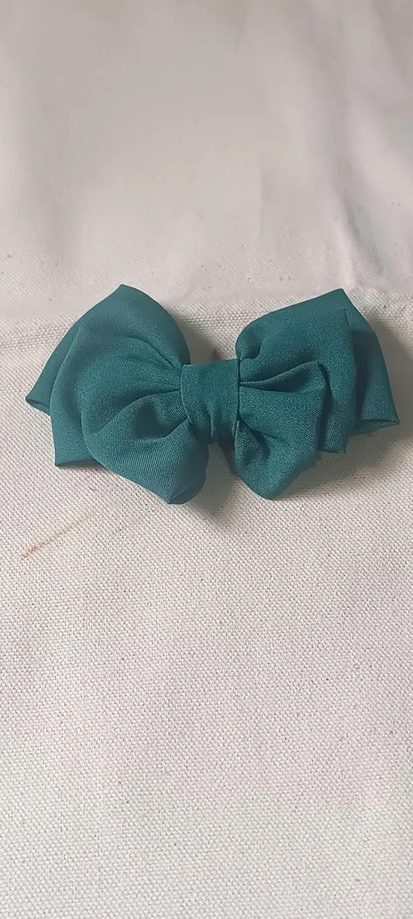 Green_Satin_Premium_And_Elegant_Hair_Bow_For_Women