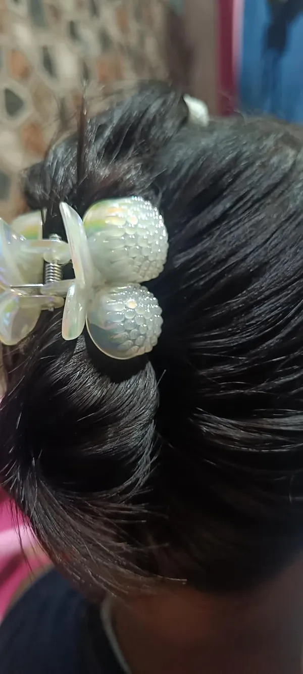 White_Satin_Premium_And_Elegant_Hair_Bow_Clip_For_Women_(Pack_fo_2)