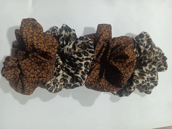 Multicolor_Satin_Premium_And_Elegant_Hair_Bow_For_Women_(Pack_of_4)