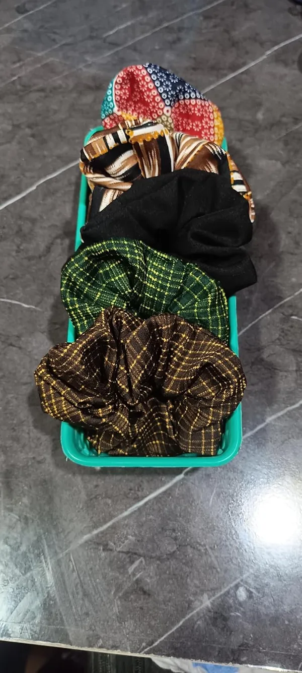 Black_And_Green_Satin_Premium_And_Elegant_Hair_Bow_For_Women_(Pack_of_5)
