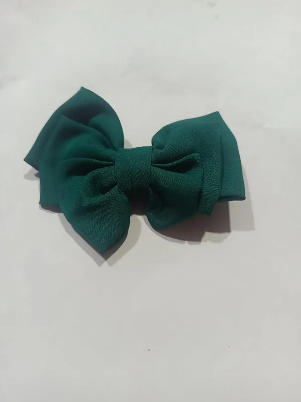Green_Satin_Premium_And_Elegant_Hair_Bow_Clip_For_Women