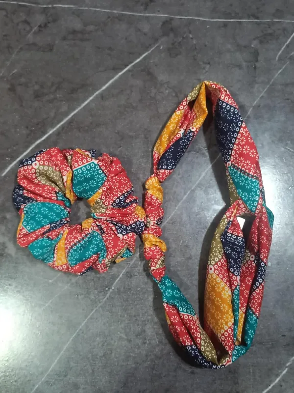 Multicolor_Satin_Premium_And_Elegant_Hair_Bow_For_Women