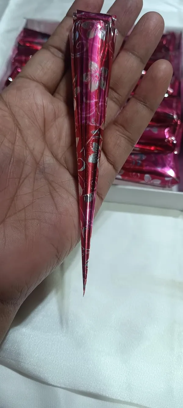 Maroon_Premium_And_Elegant_Henna_Paste_Mehndi_For_Women_(Pack_of_13)