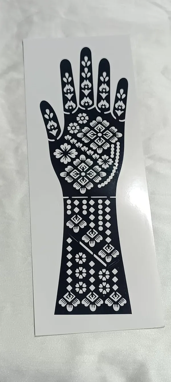 Black_Paper_Premium_And_Elegant_Henna_Hand_Design_Wall_For_Women