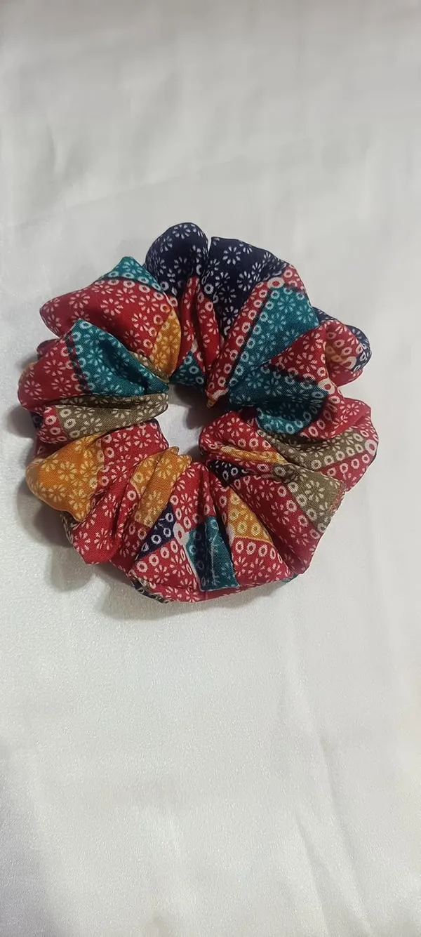 Multicolor_Satin_Premium_And_Elegant_Hair_Bow_For_Women_(Pack_of_4)