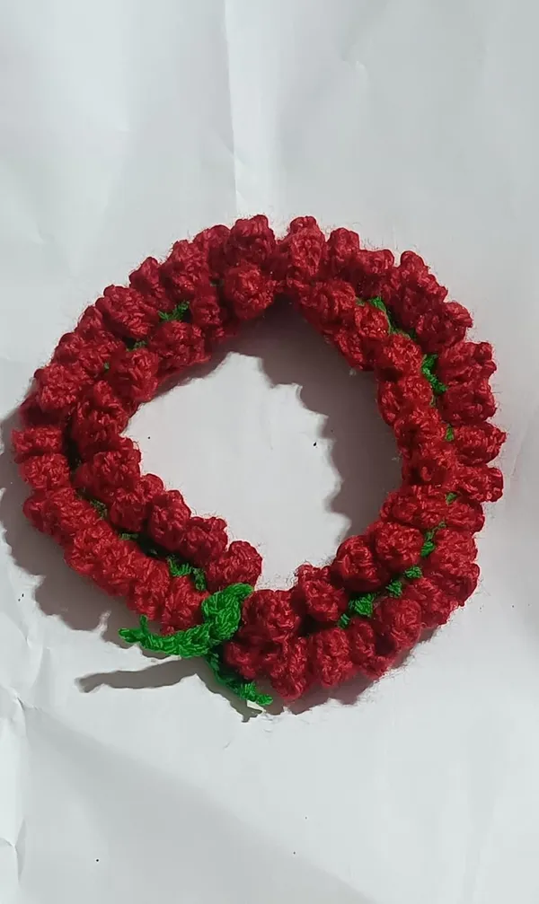 Green_Woolen_Premium_And_Elegant_Hair_Scrunchie_For_Women