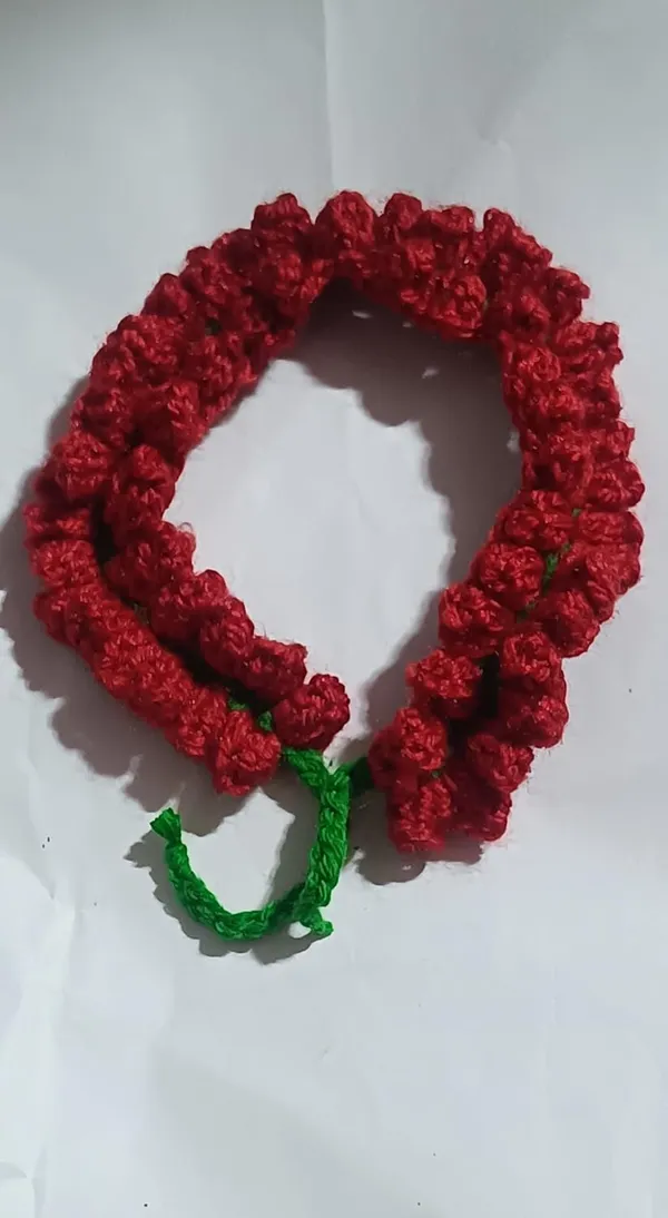 Green_Woolen_Premium_And_Elegant_Hair_Scrunchie_For_Women