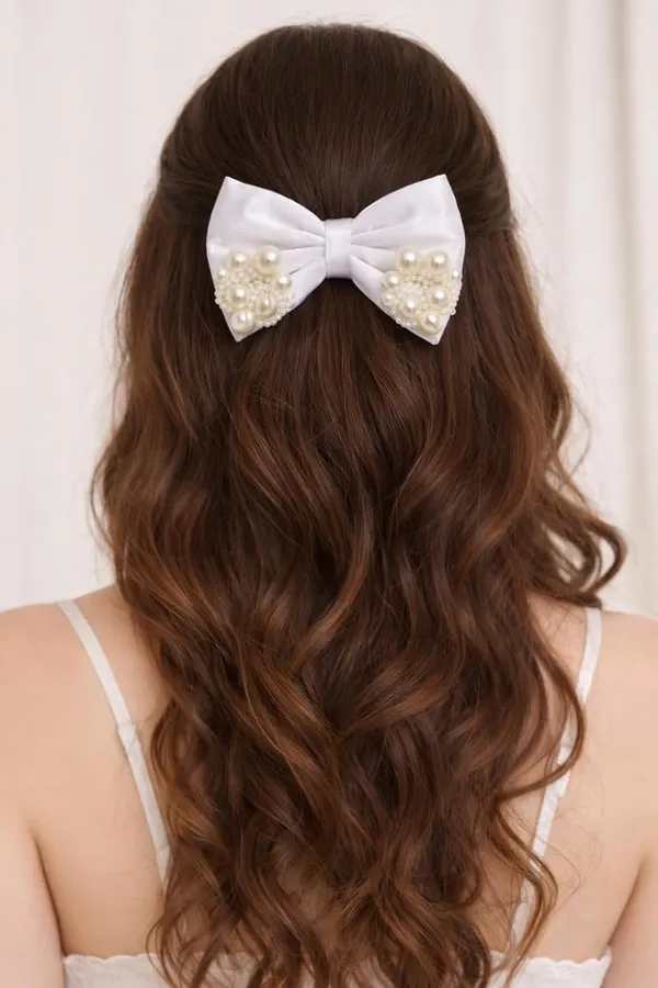 Green_Satin_Premium_And_Elegant_Hair_Bow_Clip_For_Women