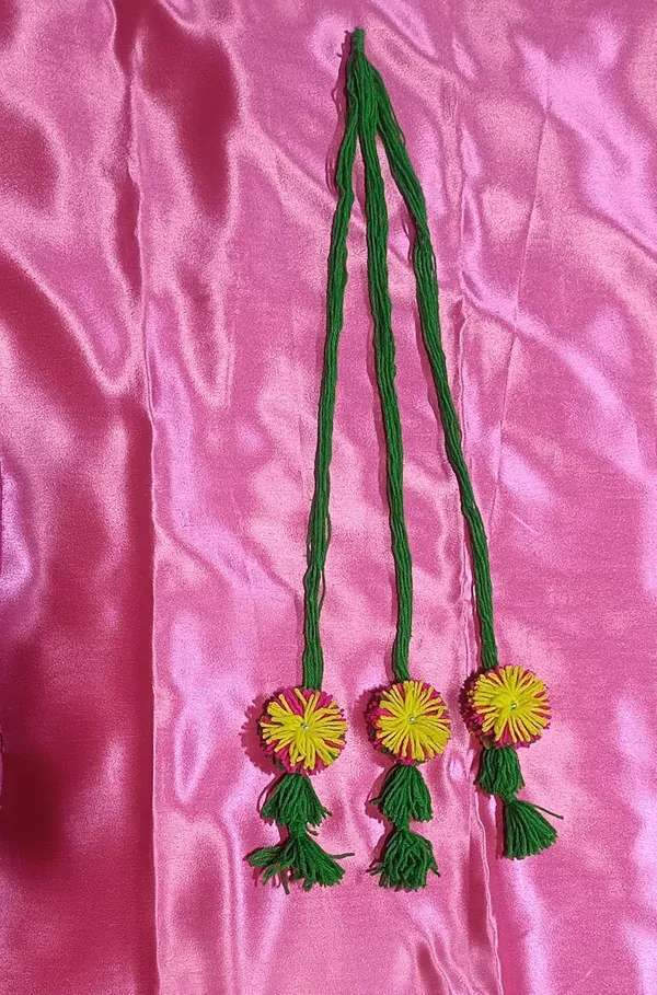 Green_Satin_Premium_And_Elegant_Hair_Bow_Clip_For_Women