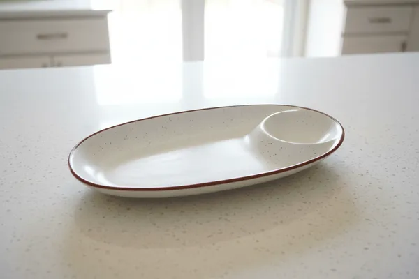White_Premium_Ceramic_Serving_Platter_With_Dip