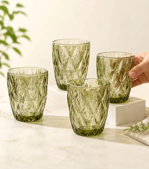 Green_Crystal_Cut_Juice_Glasses_Drinkware_Set_(pack_Of_6_pieces)