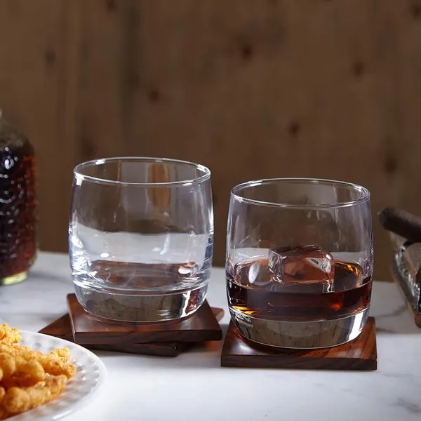 Transparent_Crystal_Clear_Whiskey_Drinking_Glasses_(Set_Of_6)