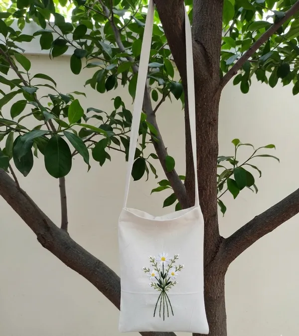 Embroidered_Cotton_Mobile_Bag_Sling