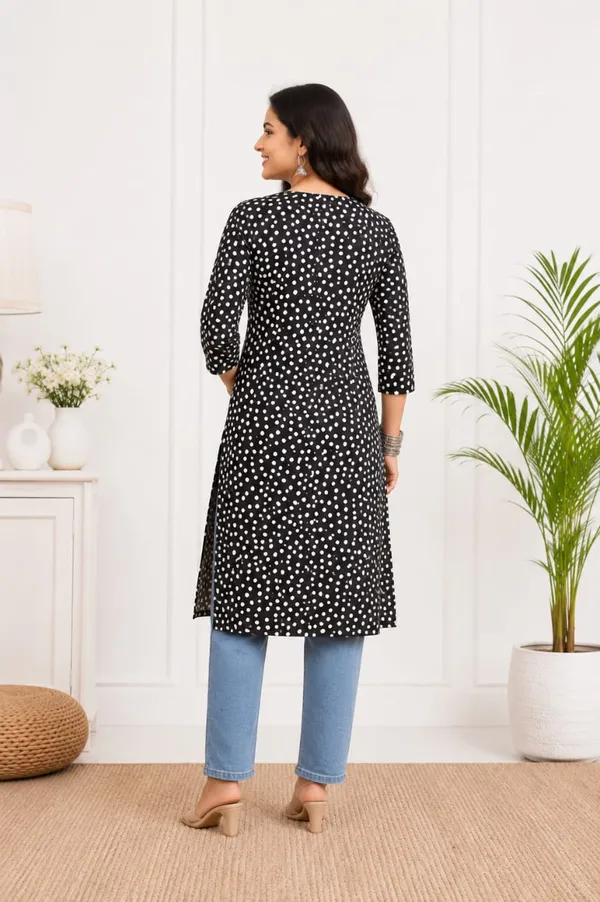 Basic_Kurti-Rayon-3/4th_Sleeve