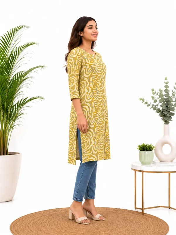 Basic_Kurti-Rayon-3/4th_Sleeve