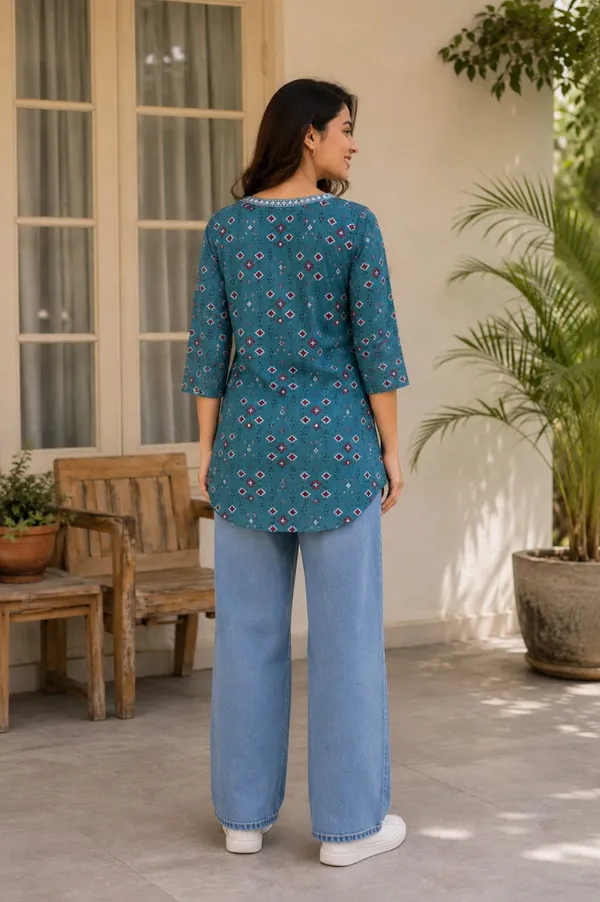 Short_Kurti-Emb