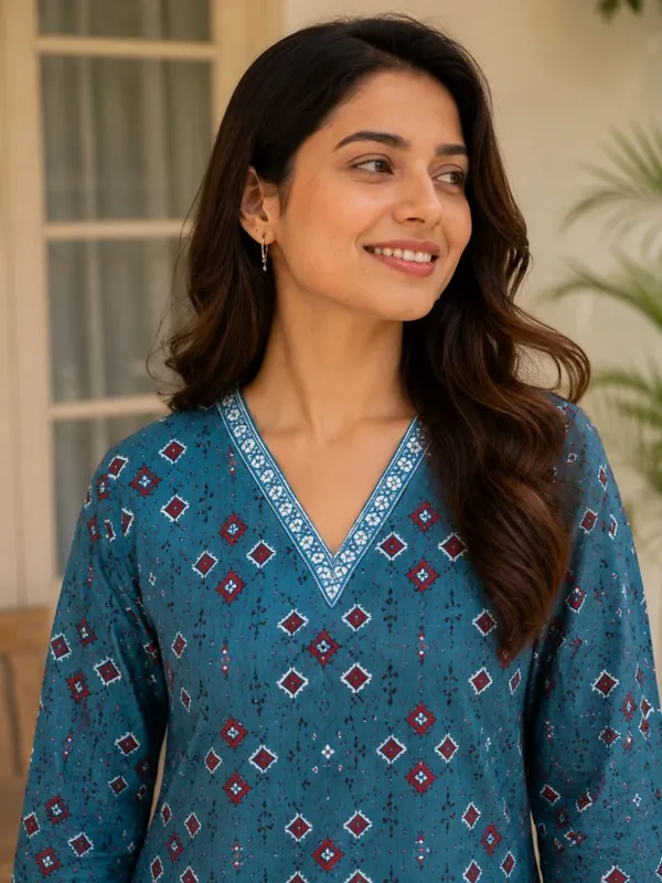Short_Kurti-Emb