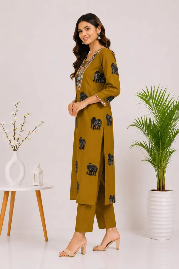 Top_Bottom-Set-Cotton-Emb