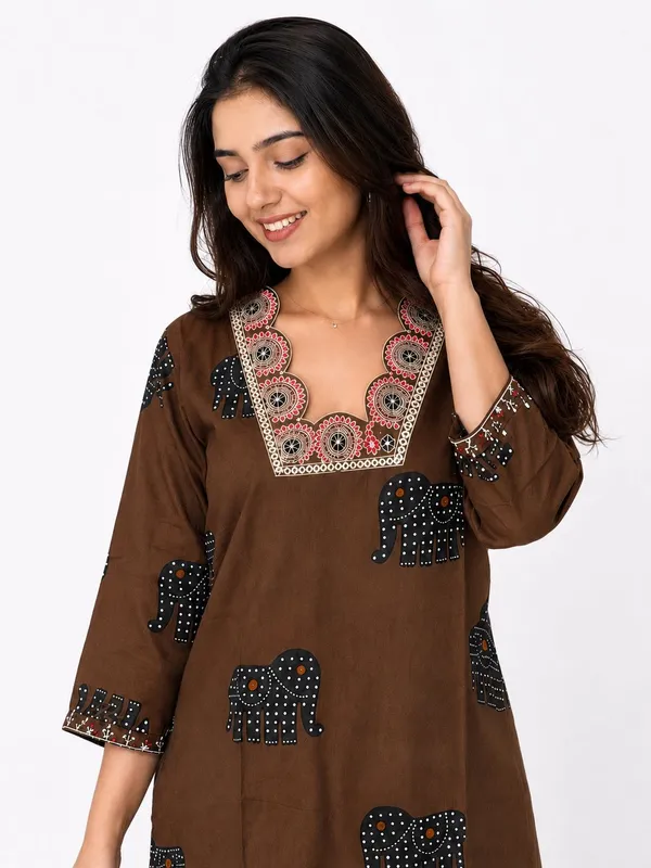 Top_Bottom-Set-Cotton-Emb