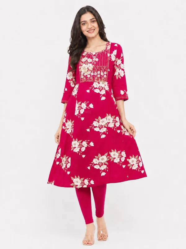 Umbrella_Kurti