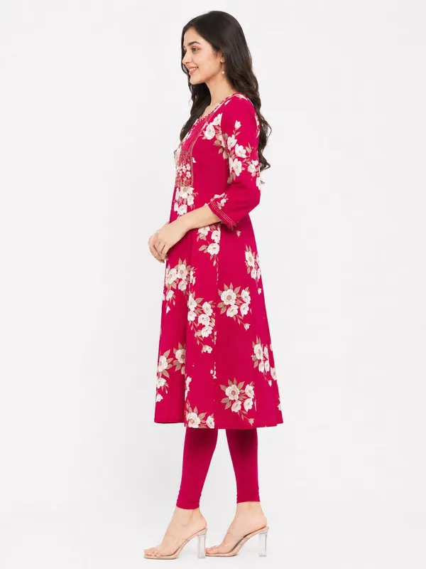 Umbrella_Kurti