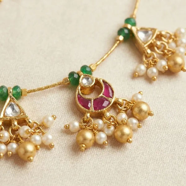 Invisible_Necklace_Traditional_Gold_Toned_Kundan_Necklace_Set_with_Earrings