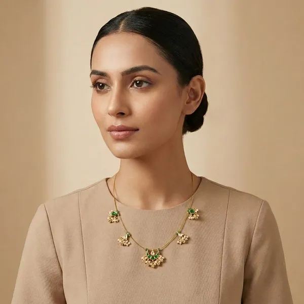 Traditional_Green_Stone_Necklace_with_Golden_Floral_Pendants