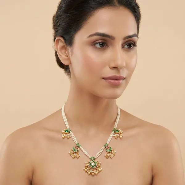 Kundan_Pearl_Drops_Traditional_Indian_Gold-Plated_Adjustable_Necklace_set