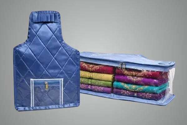 Quilted_Saree_Cover_And_Transparent_Storage_Organizer_Set_-_Blue