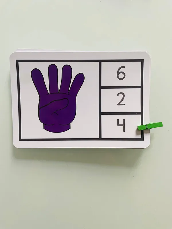 Counting_Clip_Cards_Hand_Number_Recognition_Learning_Activity_Set