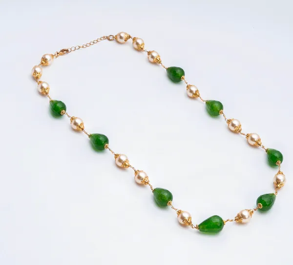 Basraa_Green_Pearl_Drop_Necklace
