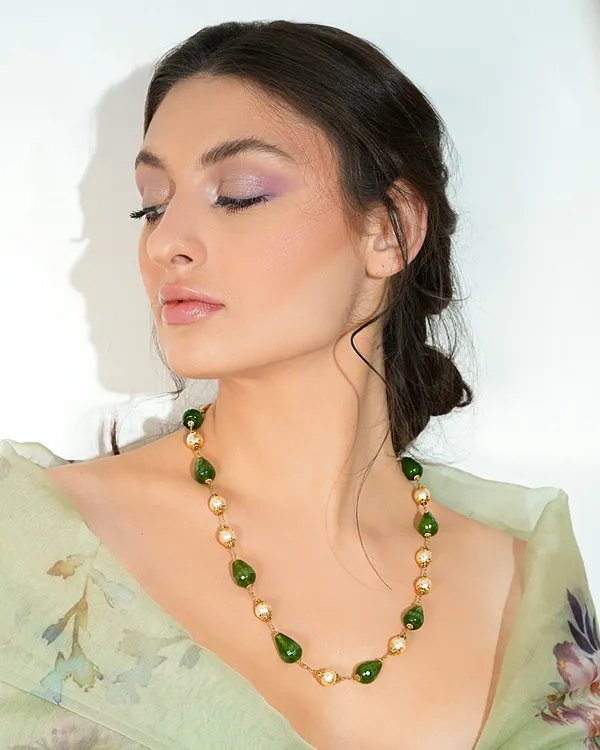 Basraa_Green_Pearl_Drop_Necklace