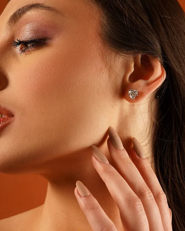 Eternal_Heart_Moissanite_Earrings
