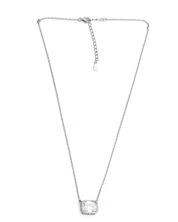 Emerald_Cut_Moissanite_Solitaire_Necklace