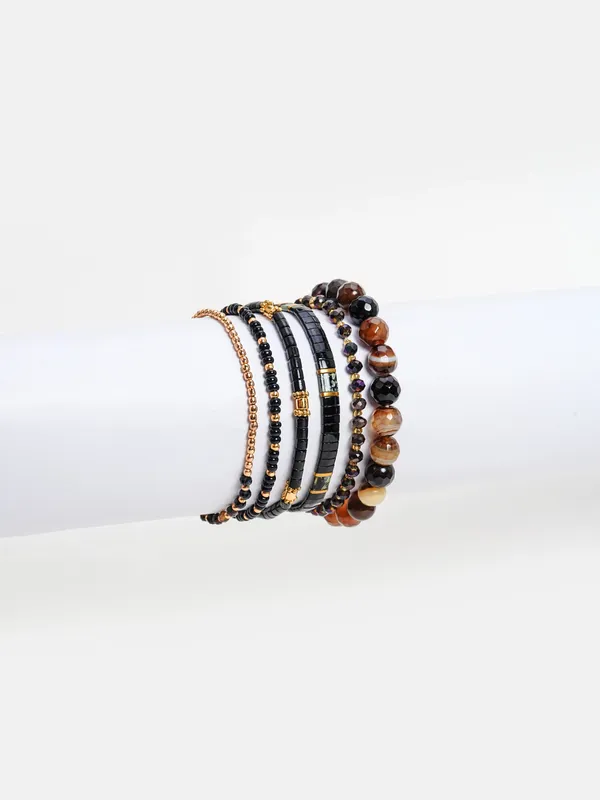 Midnight_Muse_Bracelet_Set_Power_Meets_Poise