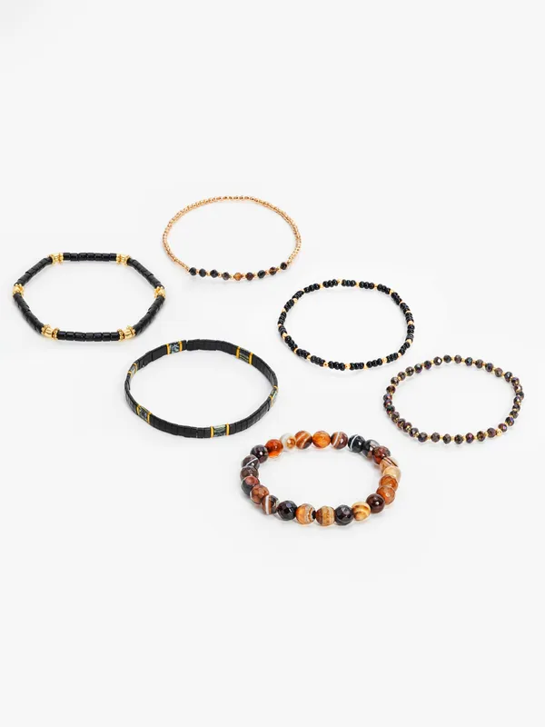 Midnight_Muse_Bracelet_Set_Power_Meets_Poise
