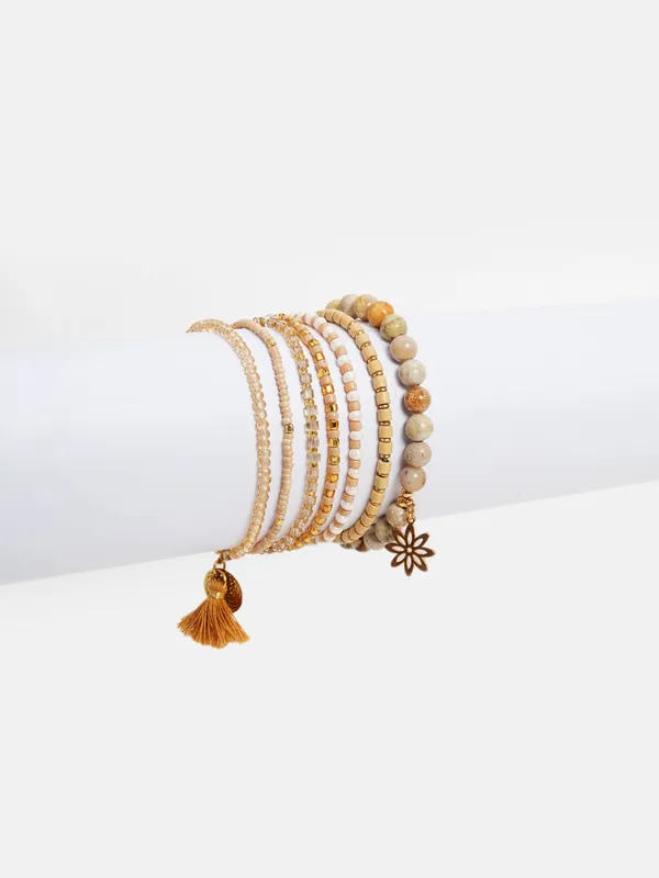 Desert_Bloom_Bracelet_Set_Earthy_Elegance_In_Every_Strand