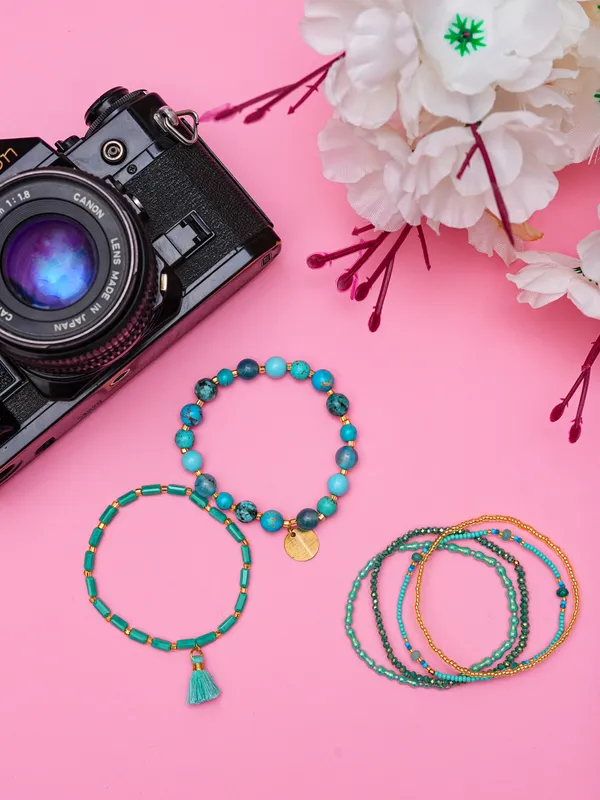 Ocean_Breeze_Bracelet_Set_Cool_Tones_Natural_Vibes