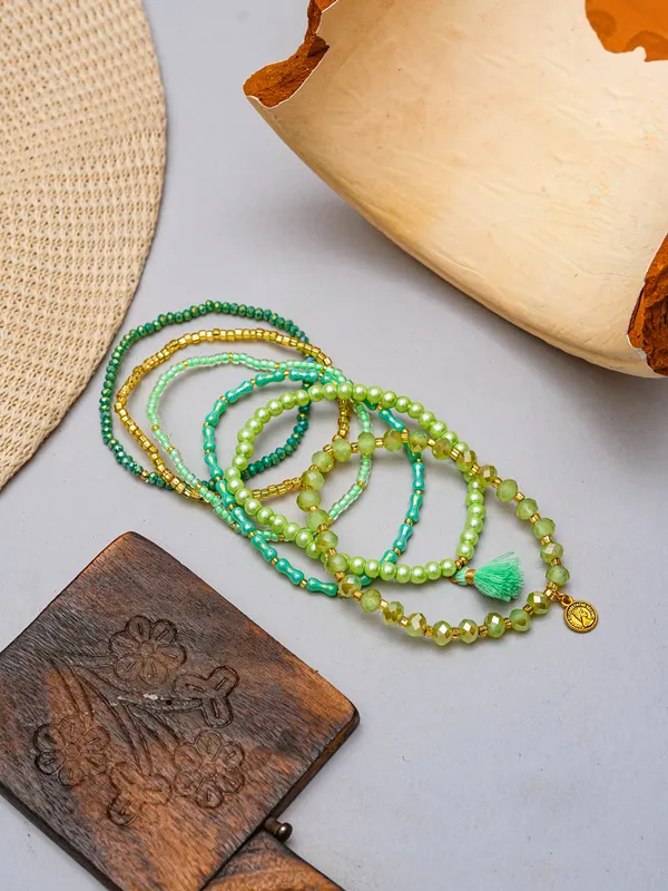 Meadow_Mint_Beaded_Bracelet_Set