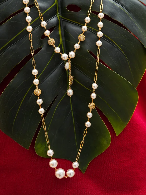 Celeste_Layered_Pearl_Necklace