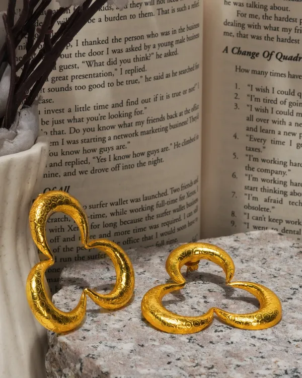 Aurum_Clover_Hoops