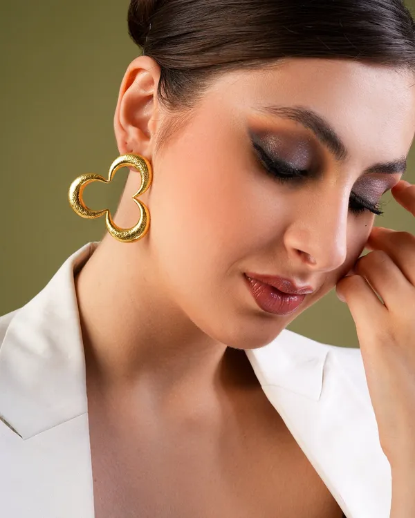 Aurum_Clover_Hoops