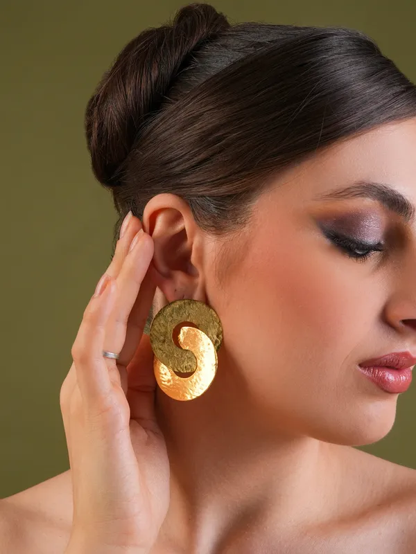 Eclipse_Link_Statement_Earrings