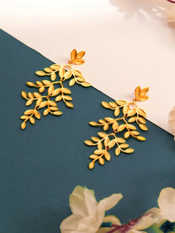 Golden_Vinefall_Earrings