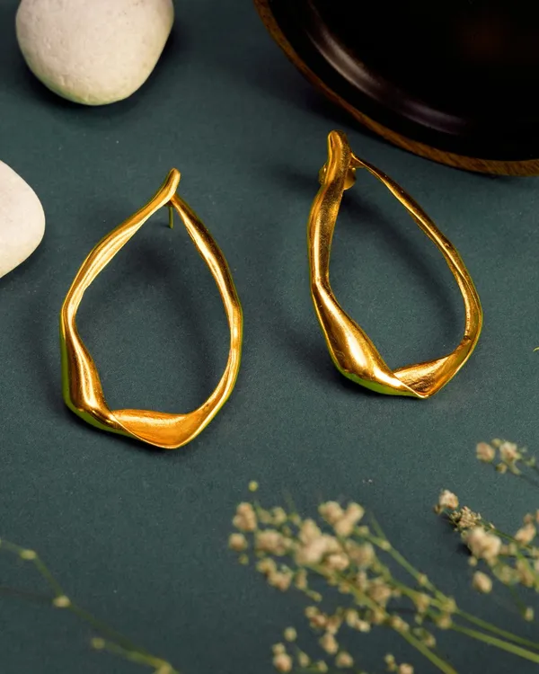 Twilight_Hollow_Earrings