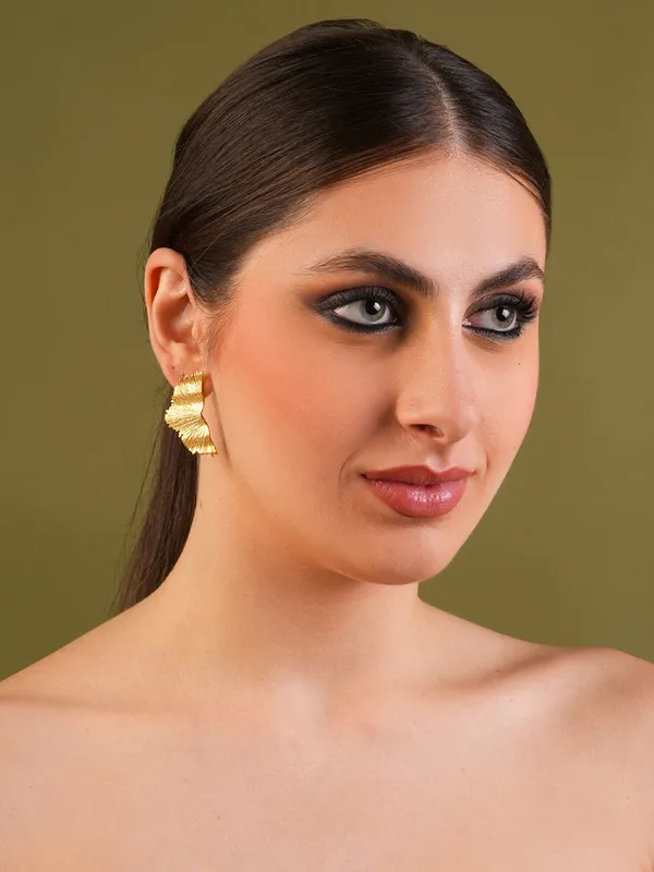 Aurora_Fan_Textured_Earrings