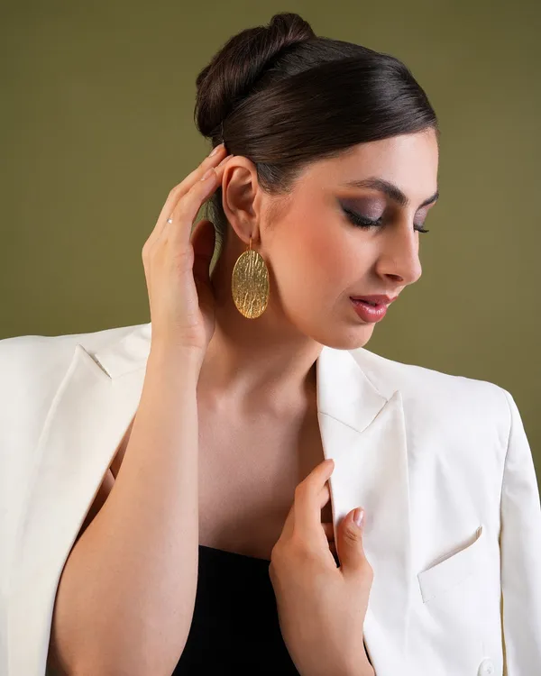 Golden_Bark_Oval_Earrings