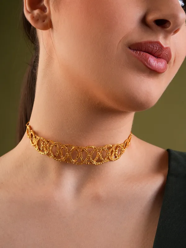 Aayat_Choker