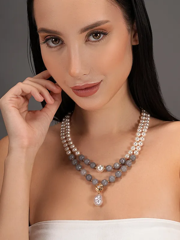 Basraa_Pearl_Grey_Agate_Dual_Layer_Necklace_Gold_Floral_Pendant_Charm
